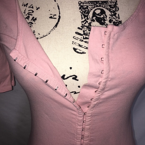 Aeropostale Tops - Aeropostale pink shirt